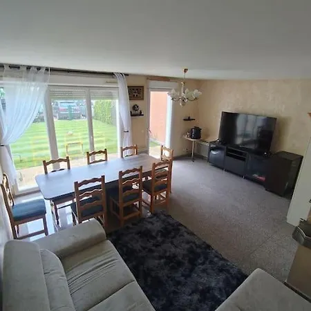 Holiday home Maison 5 Pieces Jardin Aubervilliers